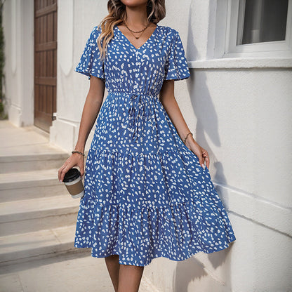 Robe à col en V superposée pour femmes avec ceinture taille Chic und Stil