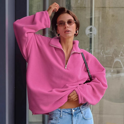 Oversized fleece pullover for women with half-zip and relaxed fit Chic und Stil