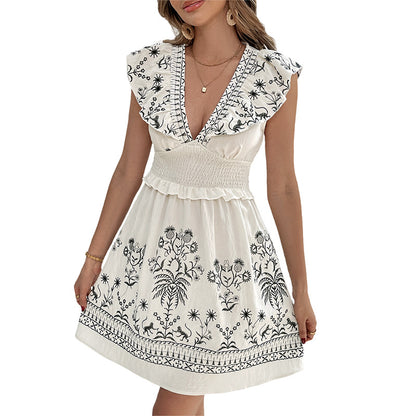 Robe d'été brodée florale pour femmes avec détail de volants Chic und Stil