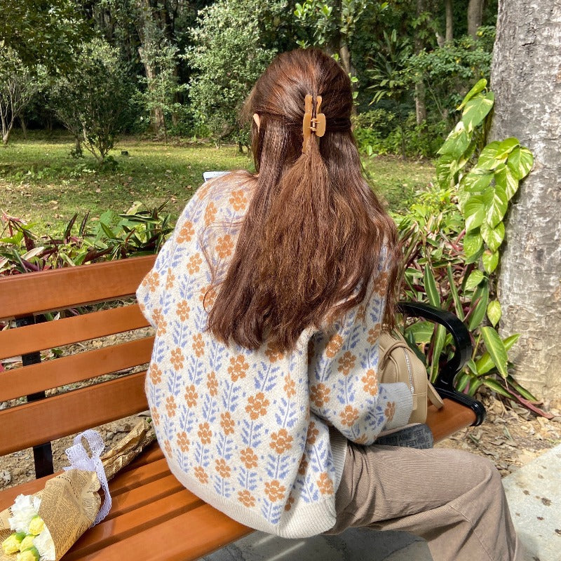 Dames confortable cardigan avec des motifs floraux et des boutons de haute qualité Chic und Stil