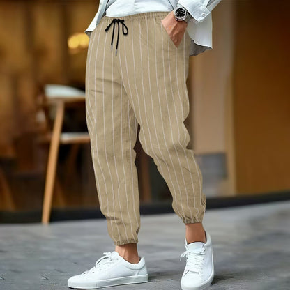 Elegant casual pants for men with a striped pattern Chic and Style