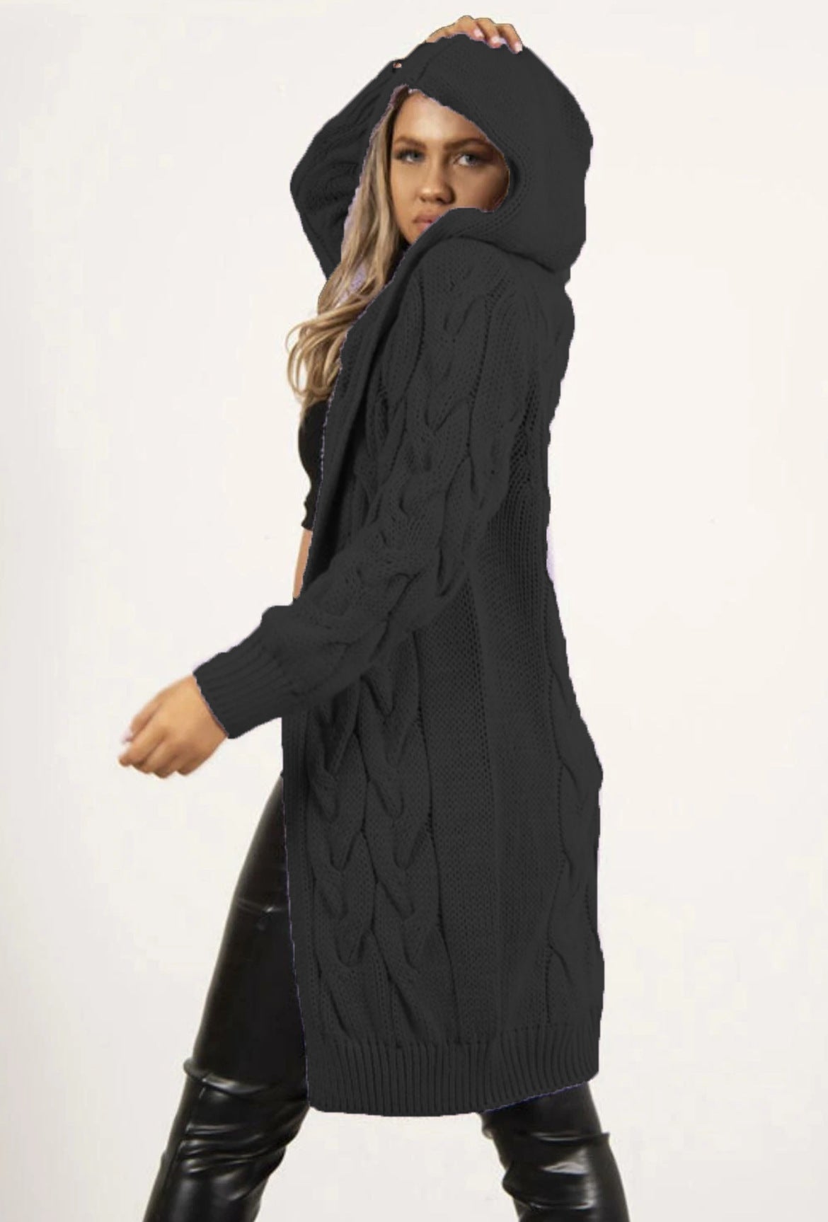 Dames Grossstrick Cardigan avec capuche et poches pratiques Chic und Stil