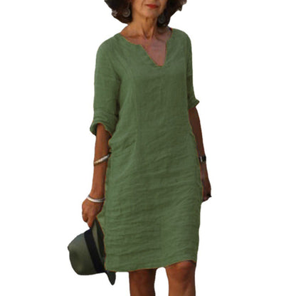 Robe en lin pour femmes avec coupe décontractée et élégant décolleté en V Chic und Stil