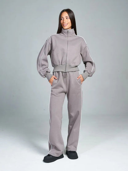 Dames Ensemble de sport lounge de haute qualité avec col montant Chic und Stil
