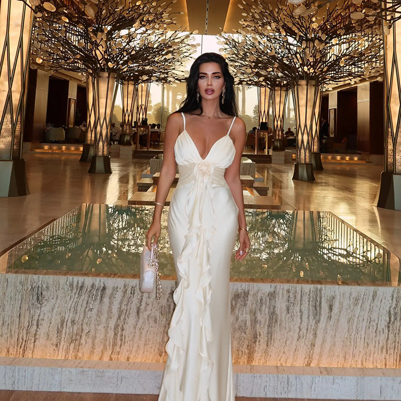 Robe de soirée en satin à volants élégante pour dames Chic und Stil
