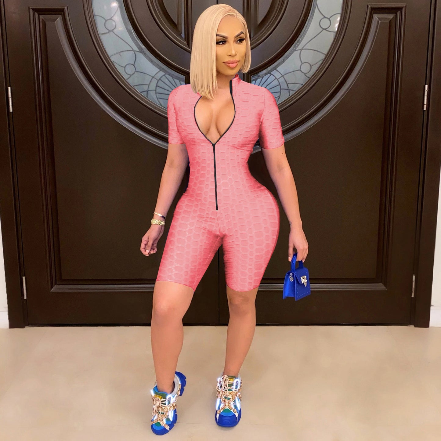 Combinaison de sport pour femmes avec fermeture éclair et coupe cintrée Chic und Stil