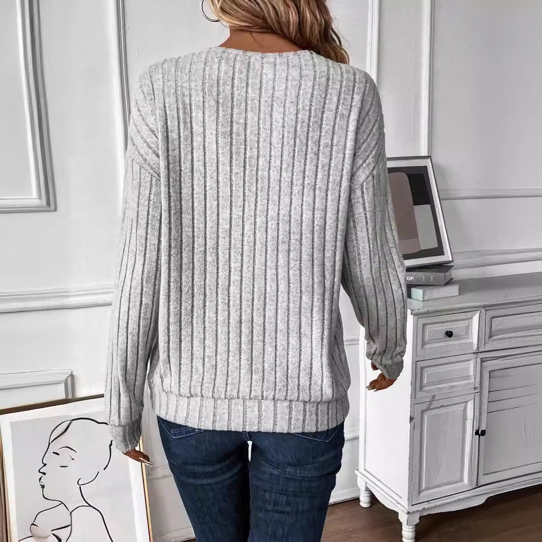 Pull femme à col V avec structure en rib Chic und Stil