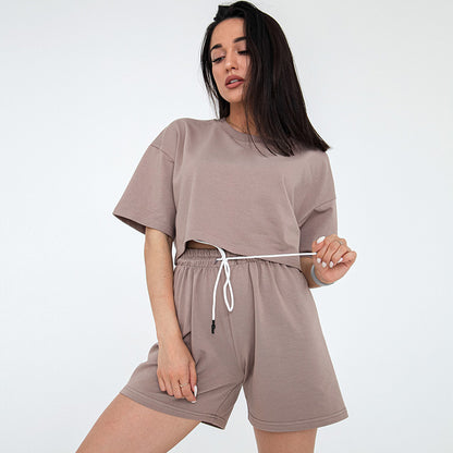 Chic and Style casual crop top and shorts set for women