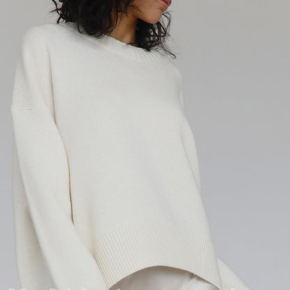 Dames pull-over surdimensionné avec un joli motif en tricot et de larges bords Chic und Stil