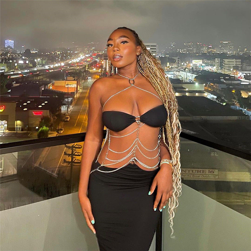 Dames Élégant Robe Maxi avec Accents de Chaînes et Coupe Slim Chic und Stil