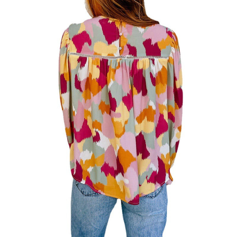 Chemisier pour femmes avec impression artistique et poignets froncés Chic und Stil