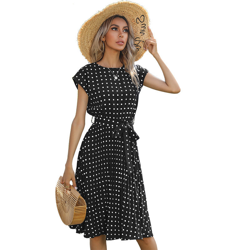 Robe A-ligne à pois pour femmes avec cordon de taille Chic und Stil