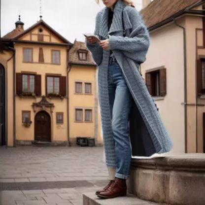 Manteau en tricot épais pour femmes avec des manches amples et un design moderne Chic & Stil