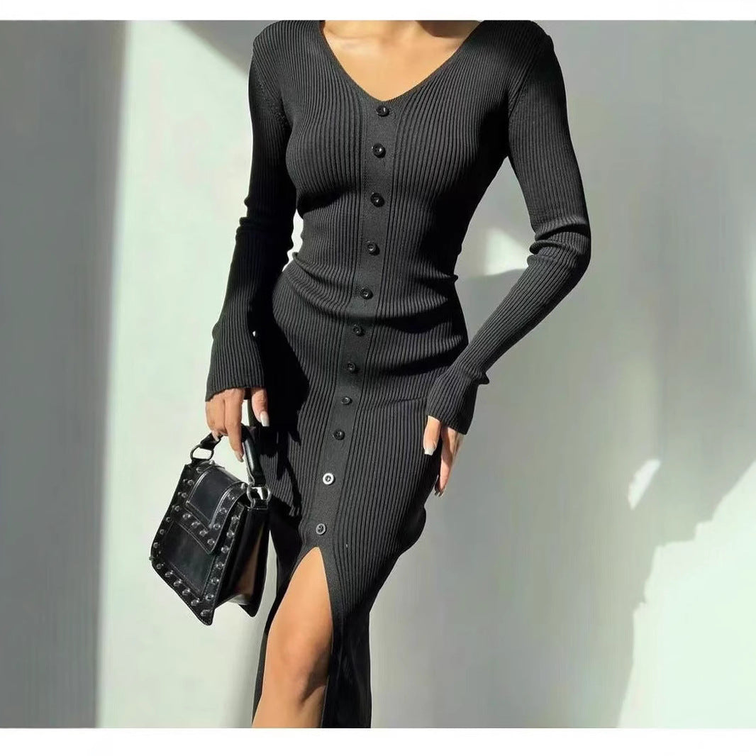 Robe en tricot pour femmes avec une texture ribbed finement structurée et des détails de boutons élégants Chic und Stil
