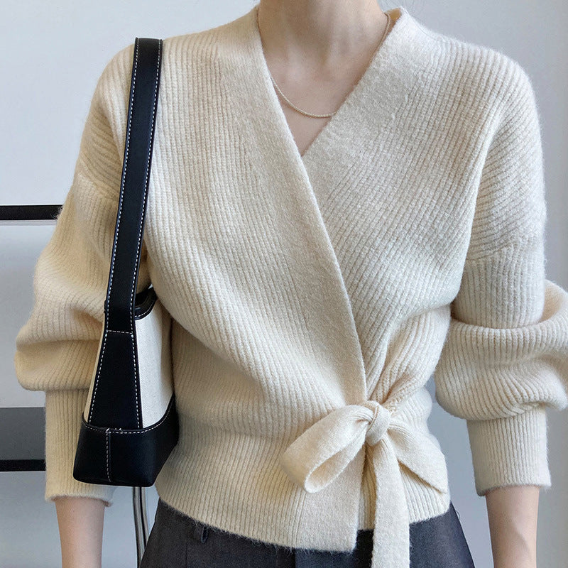 Pull en tricot à enroulement pour femmes avec ceinture à la taille et manches raglan Chic und Stil