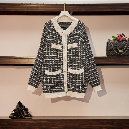 Dames élégant cardigan avec design imprimé et détails de boutons de haute qualité Chic und Stil