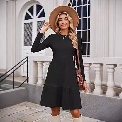 Robe maxi femme avec structure côtelée et jupe évasée Chic und Stil