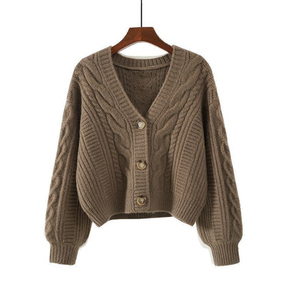 Dames pull-over en tricot douillet avec motif en torsade et fermeture à bouton Chic und Stil