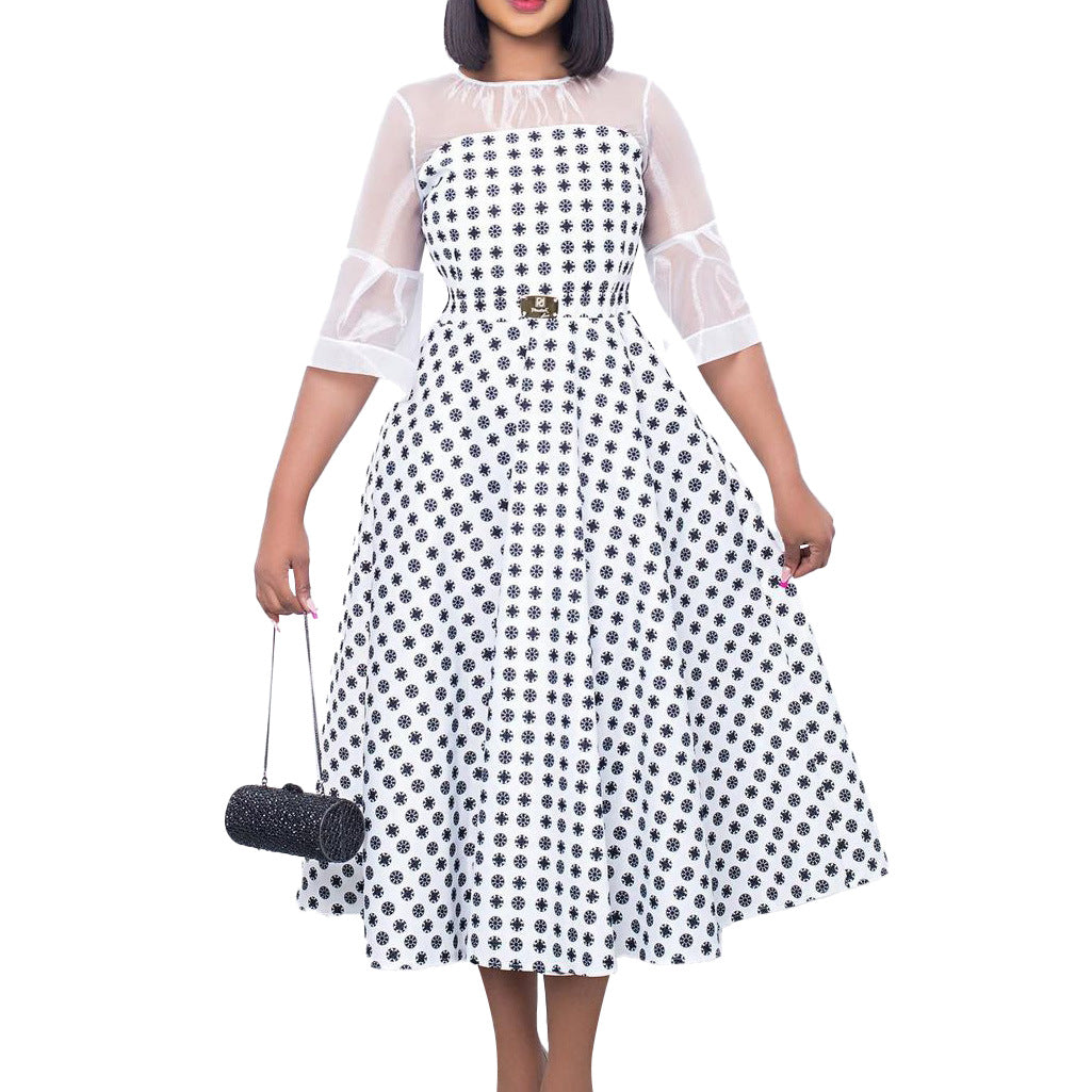 Robe fleurie pour femmes avec des manches transparentes Chic und Stil