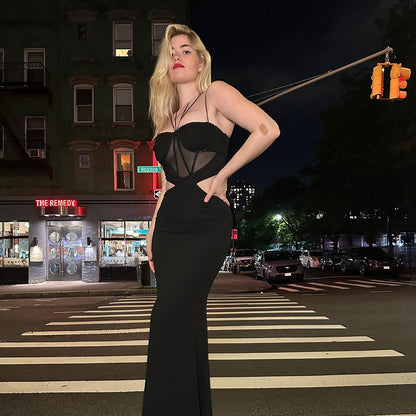 Robes Maxis Élégantes pour Femmes avec des Découpes Raffinées et des Détails Transparents Chic und Stil
