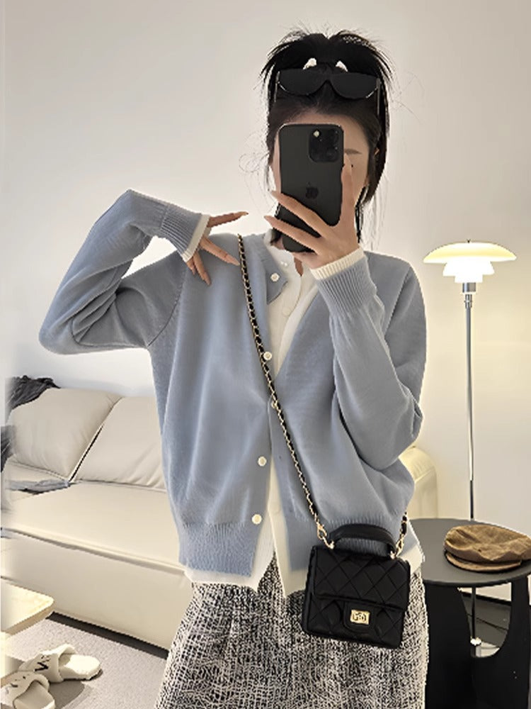 Dames elegante cardigan avec détails en bouton et matériau doux Chic und Stil