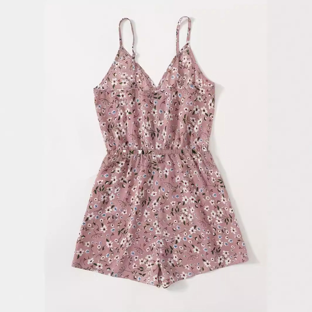 Femmes Élégante robe à fleurs avec des fines bretelles spaghetti et une taille élastique Chic und Stil