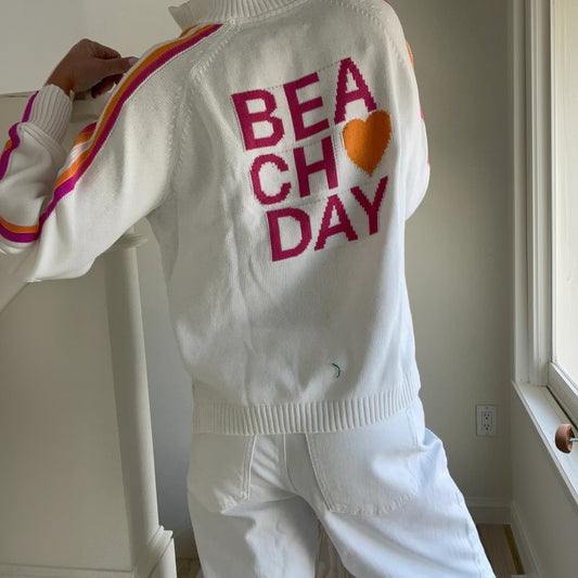 Pull à zip sportif pour femmes avec des rayures colorées Chic und Stil