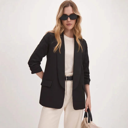 Dames Blazer moderne avec coupe élégante et poches latérales Chic und Stil