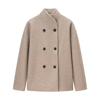 Women wool coat with classic cut Chic and Style