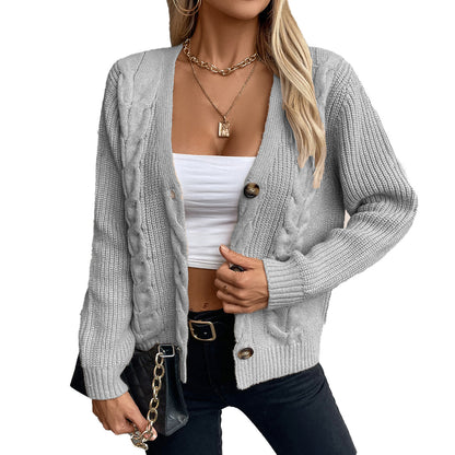 Cardigan pour femmes avec motif en torsade et détails de boutons Chic und Stil