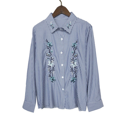Chemise à boutons à rayures brodée pour femmes Chic und Stil