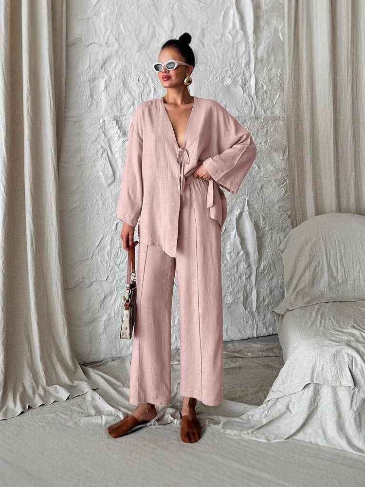 Casual set for women with a loose top and comfortable pants Chic and Style