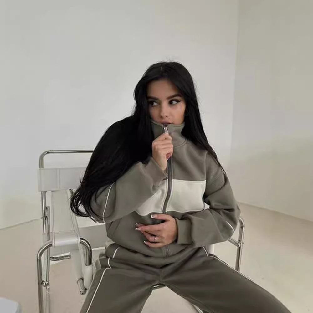 Dames Ensemble de sport à la mode avec design à blocs de couleurs et fermeture éclair pratique Chic und Stil