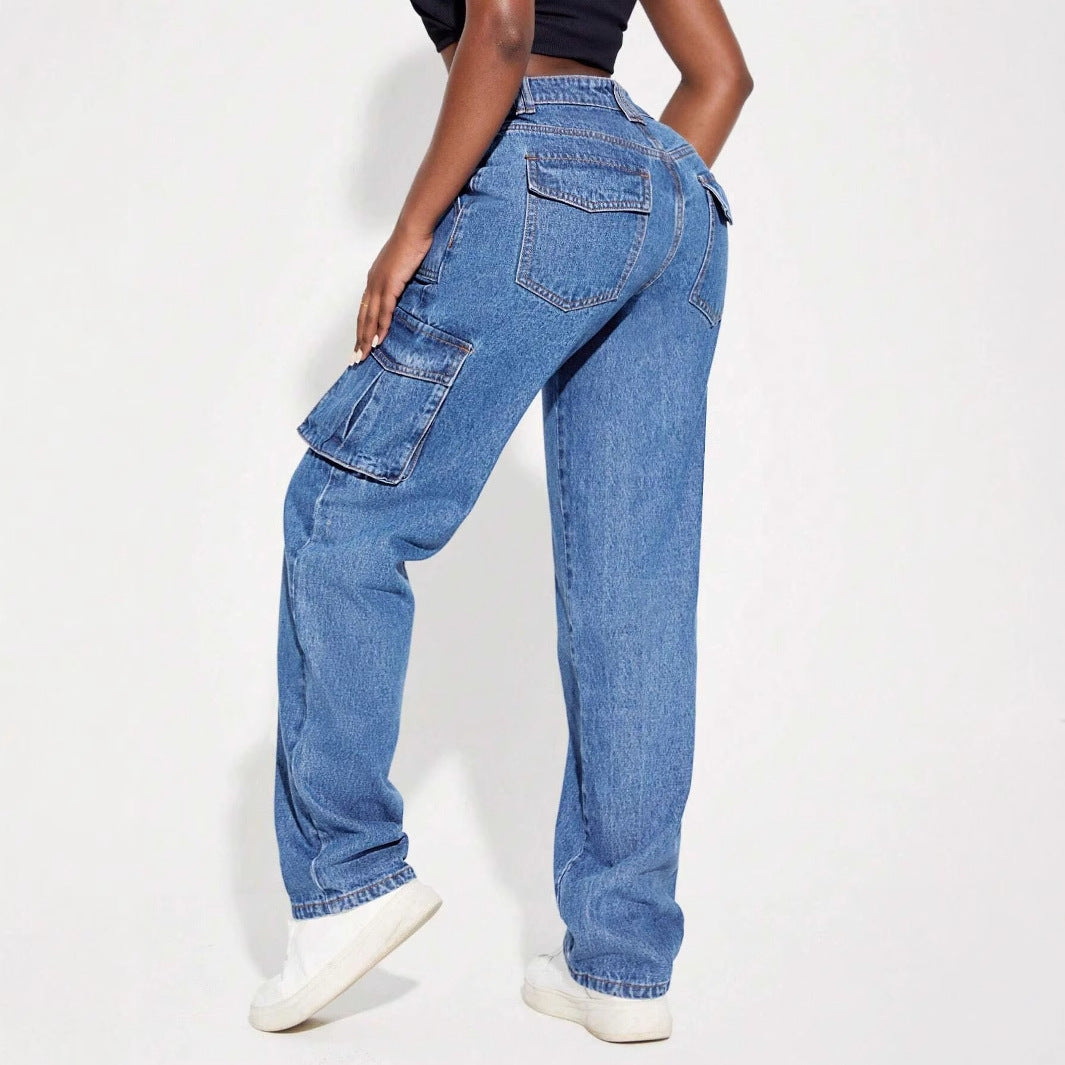 High-waisted cargo pants for women with practical pockets Chic and Style