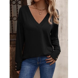 Pull-over à col en V pour femmes avec détails en bouton Chic und Stil