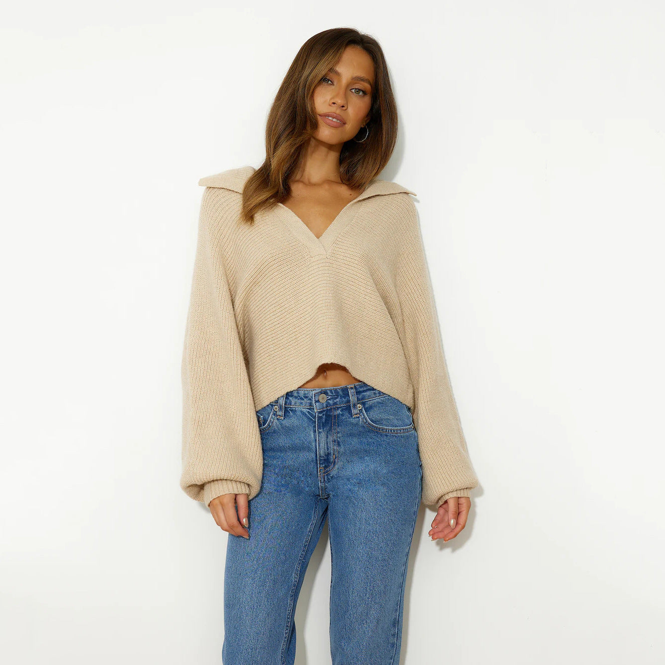 Pull en tricot oversize pour femmes avec décolleté en V et coupe ample Chic und Stil