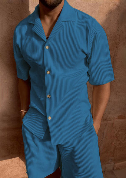 Chemise à manches courtes pour hommes et short avec design structuré Chic und Stil