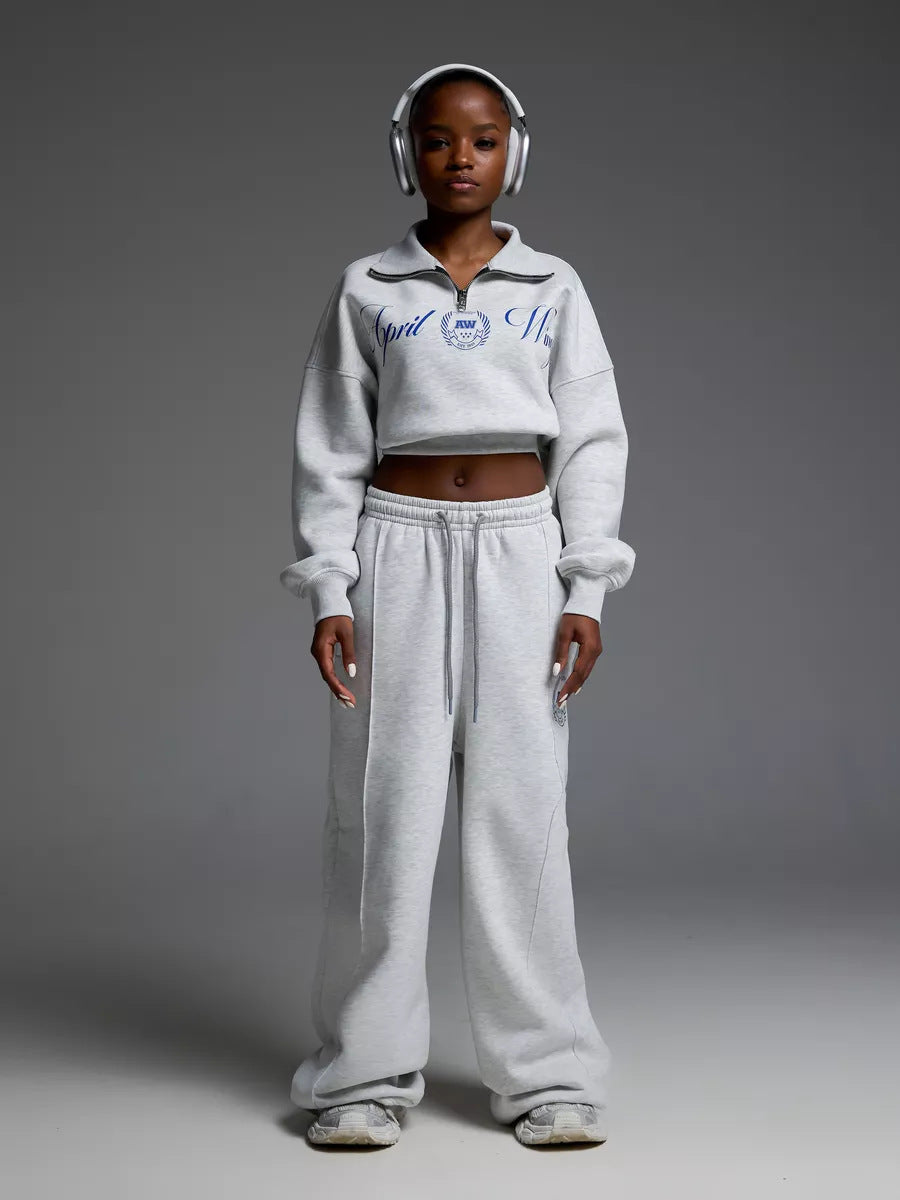 Fashion zip sweatshirt for women with loose jogger pants Chic and Style