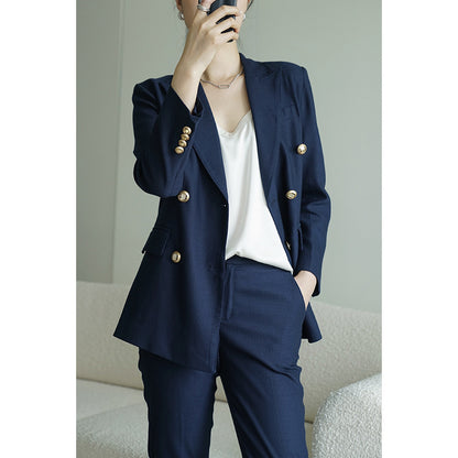 Blazer pour femme à double boutonnage avec détails dorés Chic und Stil