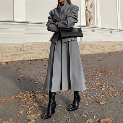 Dames élégant manteau oversize avec col haut et manches structurées Chic und Stil