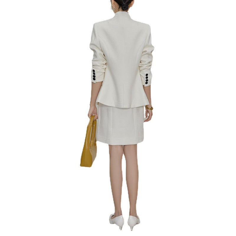 Blazer ajusté et robe mini élégante pour femmes Chic und Stil