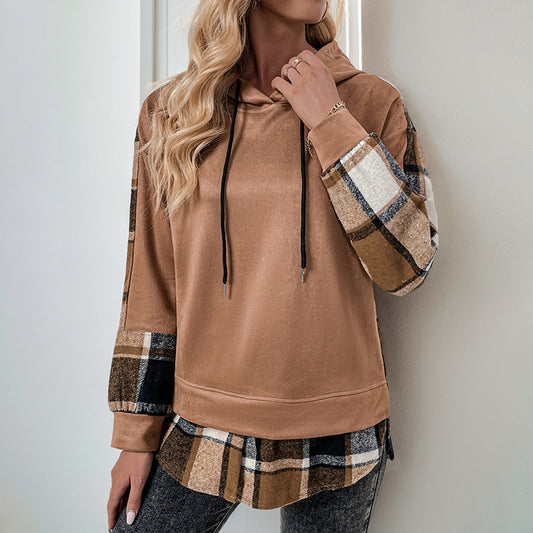 Pull à capuche pour femmes avec des manches à carreaux Chic und Stil
