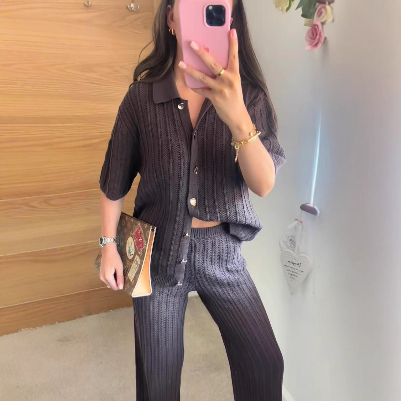 Pants for women with wide elastic waist and stylish stripes Chic und Stil