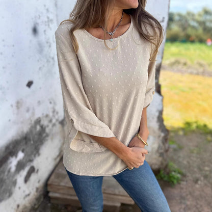 Blouse décontractée pour femmes avec design à pois décoratifs Chic und Stil