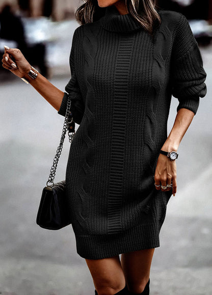 Robe en tricot pour femmes avec col haut et motif cordon Chic und Stil