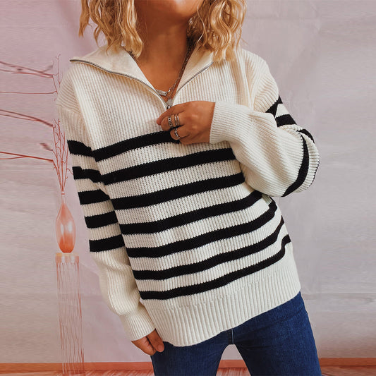 Pull femme rayé avec col montant moderne et fermeture éclair courte Chic und Stil