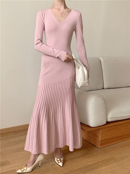 Robe maxi pour femme avec décolleté en V et design de jupe plissée Chic und Stil