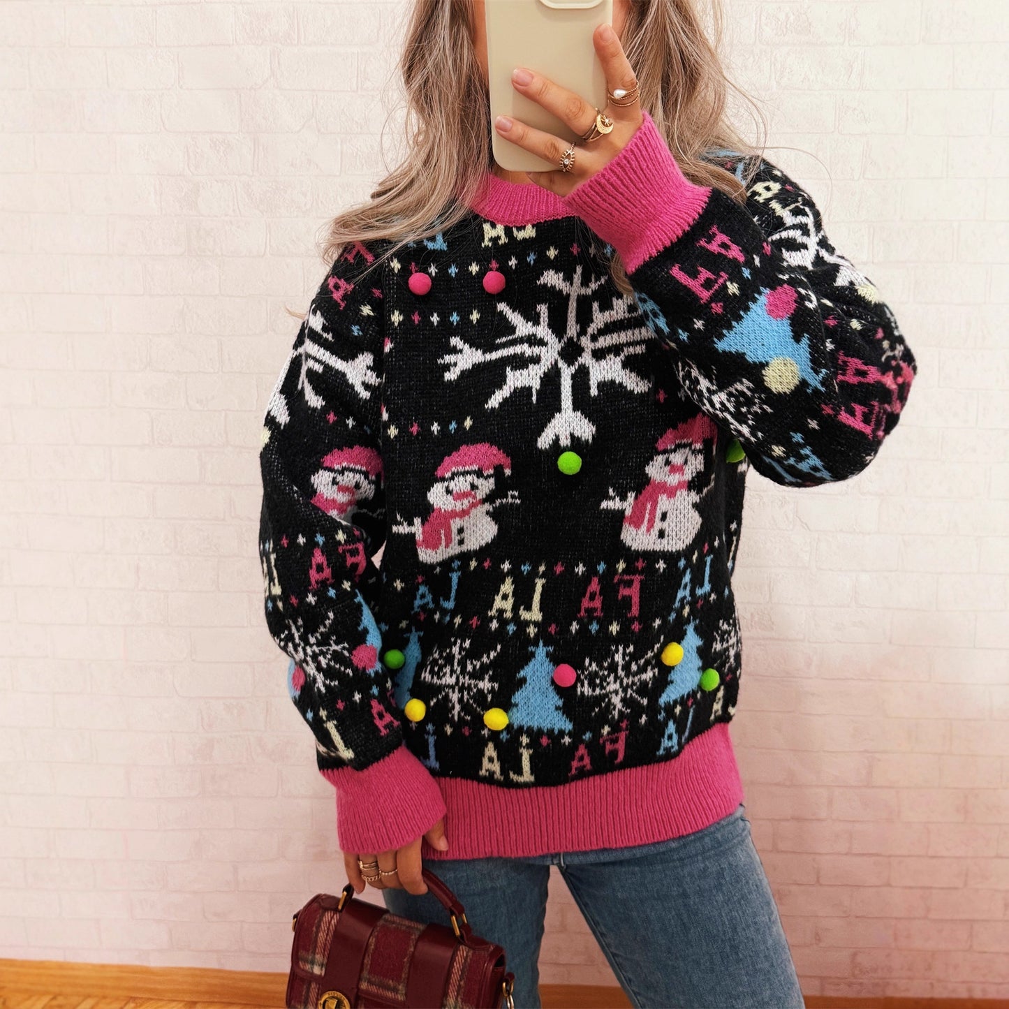Pull élégant pour femmes avec des motifs de Noël colorés et des détails ludiques Chic und Stil