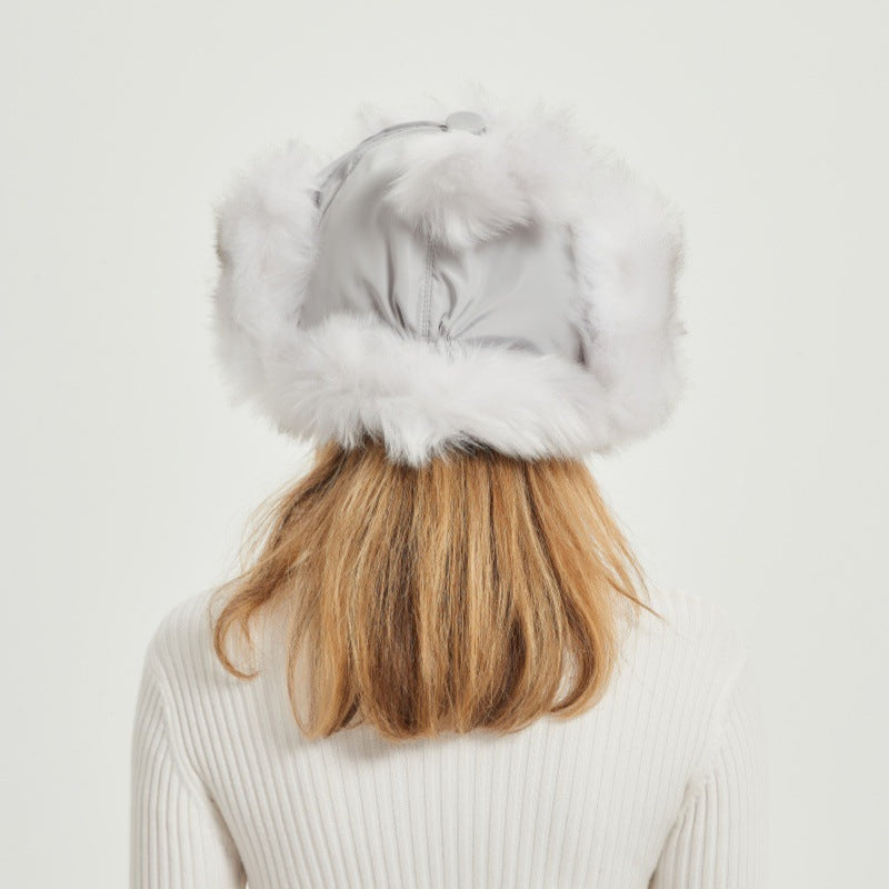 Dames Bonnet d'hiver en fourrure avec oreilles d'animaux et design volumineux Chic und Stil