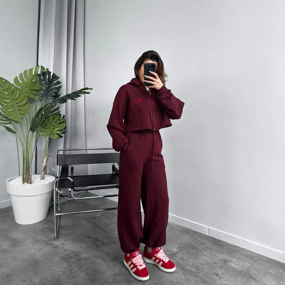 Casual cropped hoodie set for women with wide jogger pants Chic and Style